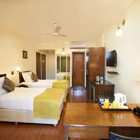 The Shalimar Hotel, Kemps Corner Hotel 4*