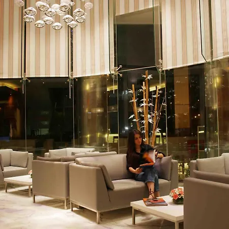Hotel The Regale By Tunga 3*
