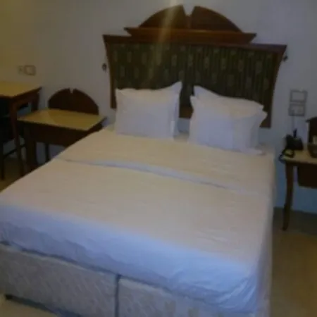 Airport International Hotel