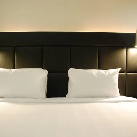 Hotel The Oriental Residency