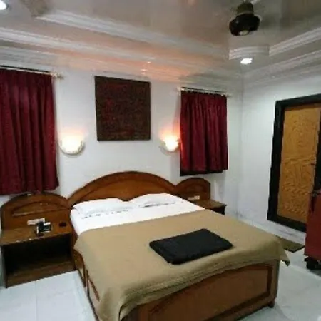 Hotel Sea Lord 2*
