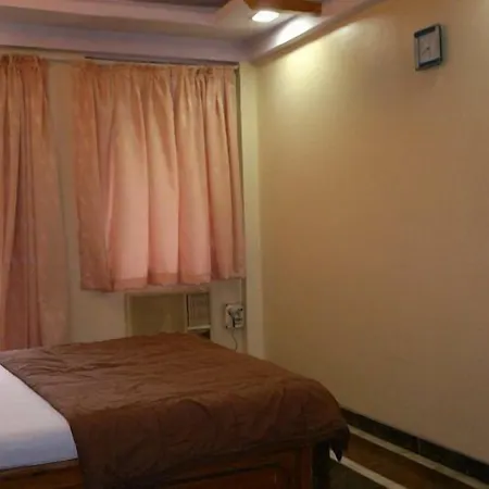Sea Lord Hotel 2*