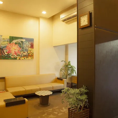 Hotel Kings International Juhu