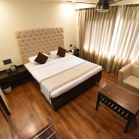 Kings International Juhu 3*