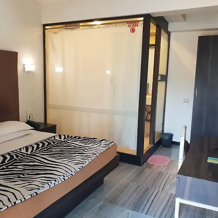 Milan International 3* Mumbai