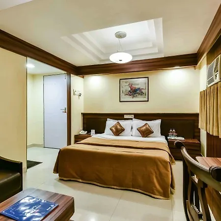 Hotel Metro Palace Bandra