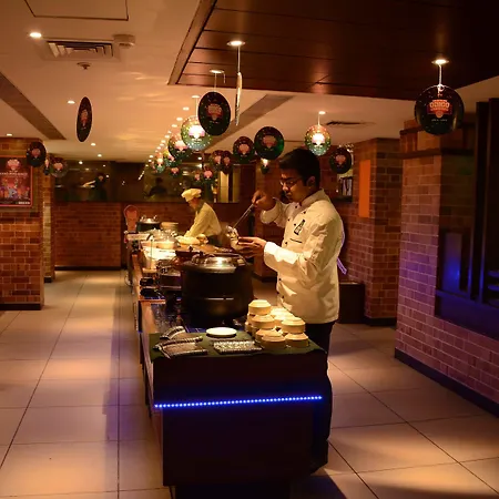 Metro Palace Bandra 3*