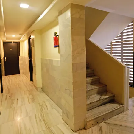 Hotel Metro Palace Bandra Mumbai