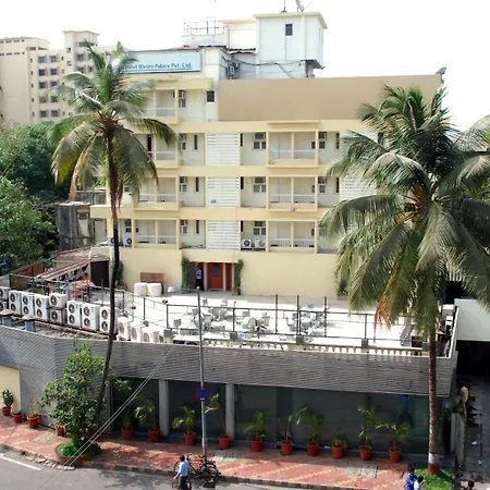 Hotel Metro Palace Bandra 3*