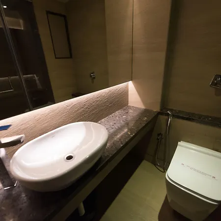 Le Grande - International Airport 3*