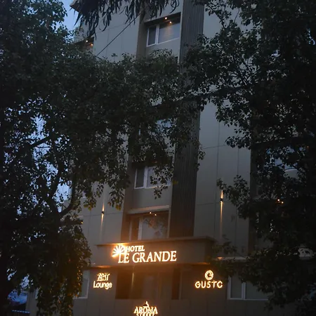 Le Grande - International Airport Mumbai