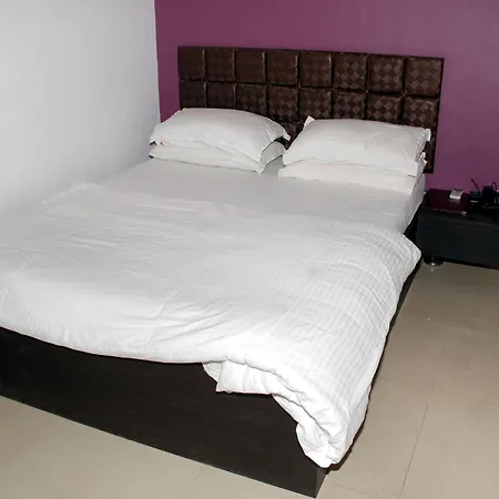Fortune Hotel 3*