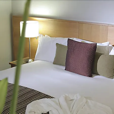 Satkar Residency Hotel 4*