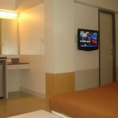 Hotel Treebo Trend Host