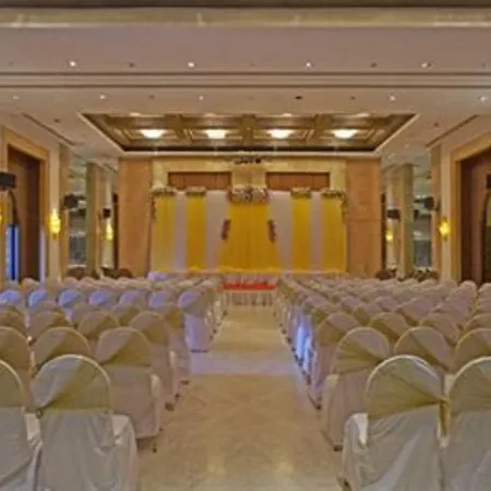 Satkar Residency 4*
