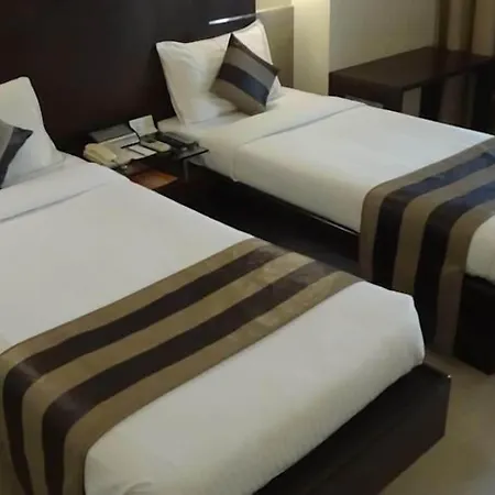 Hotel Suba Galaxy 4*