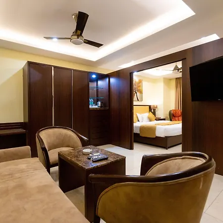 Godwin - Colaba