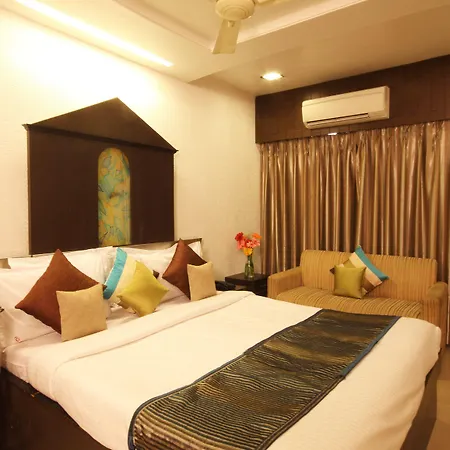 Hotel Supreme - Cuffe Parade 3*