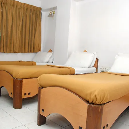 Hotel Fabhotel Kamran Residency - Nr Lbs Marg