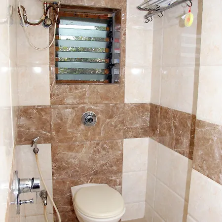 Fabhotel Kamran Residency - Nr Lbs Marg 3*