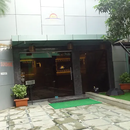 Hotel Sunshine Airport 3*