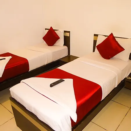 Hotel Sunshine Airport