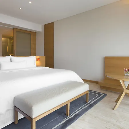 The Westin Garden Hotel 5*