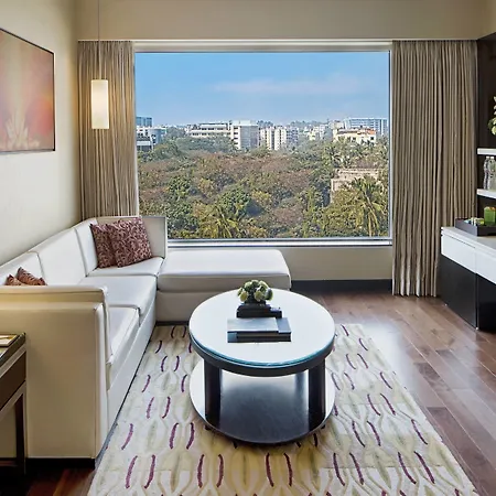 Courtyard By Marriott International Airport Mumbai