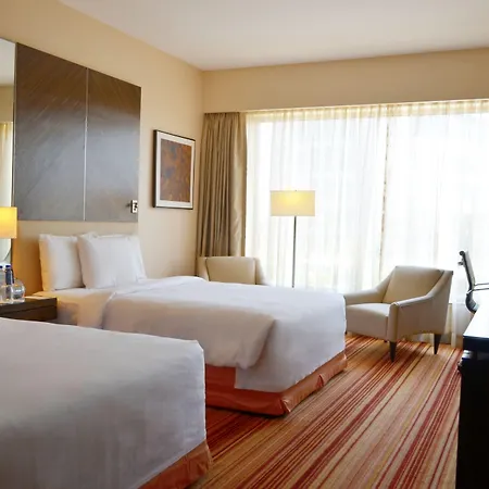 Courtyard By Marriott International Airport