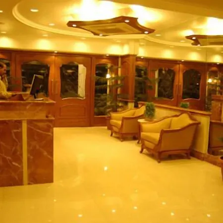 Solitaire Mumbai