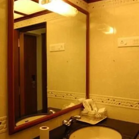 Solitaire Hotel