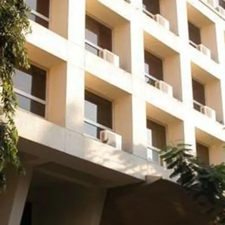 Apartment Landmark *