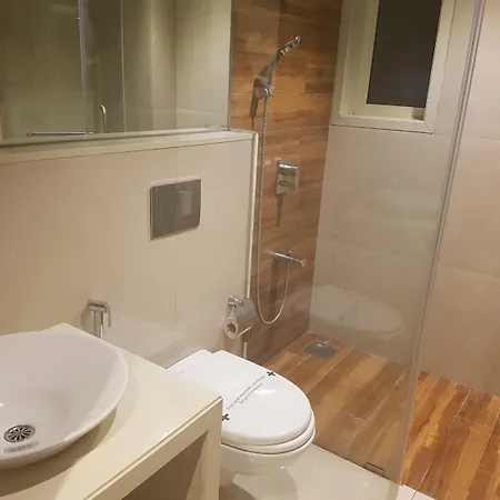 Suncity Apollo - Gateway Of India Hotel 3*