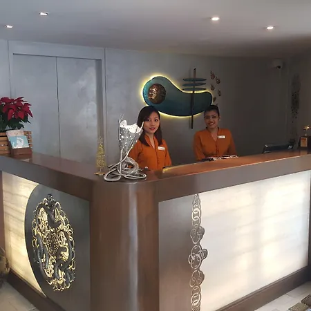 Le Sutra Hotel, Khar, 4*