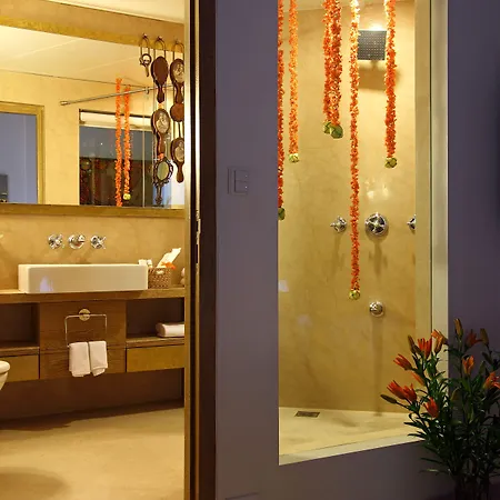 Le Sutra Hotel, Khar, 4*