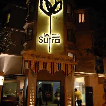 Hotel Le Sutra Hotel, Khar, 4*