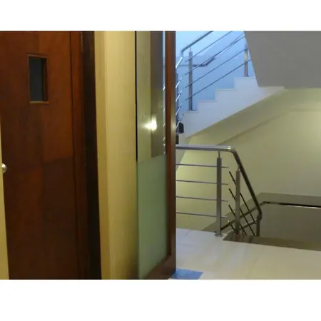 Suba Palace Near Gateway Of India Hotel 4*