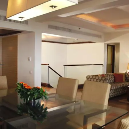 Hotel The Retreat & Convention Centre 5*
