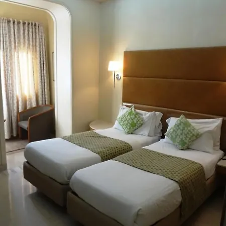 Hotel Regent 3*