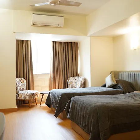 Hotel Diplomat, Colaba Mumbai
