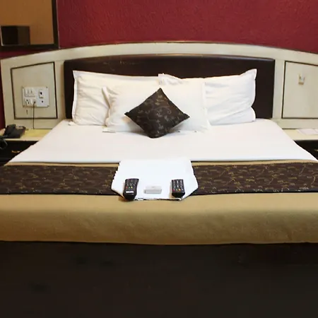 Hotel Red Palm Residency Mumbai