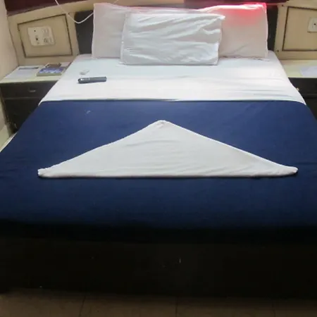 Red Palm Residency Hotel 2*