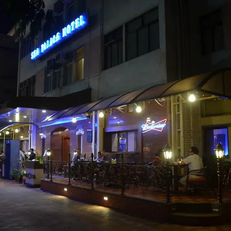 Sea Palace - Near Gateway Of India 3*