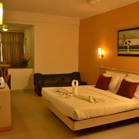 Sea Palace - Near Gateway Of India 3*