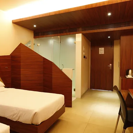 Hotel Dragonfly - The Art 4*