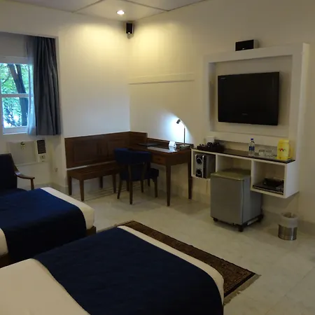 Grand - Ballard Estate, Hotel