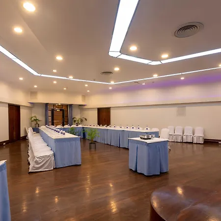 Grand - Ballard Estate, Hotel 3*