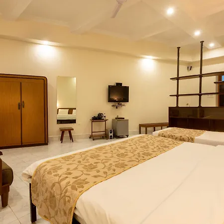 Hotel Grand - Ballard Estate, 3*