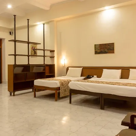 Grand - Ballard Estate, Hotel 3*
