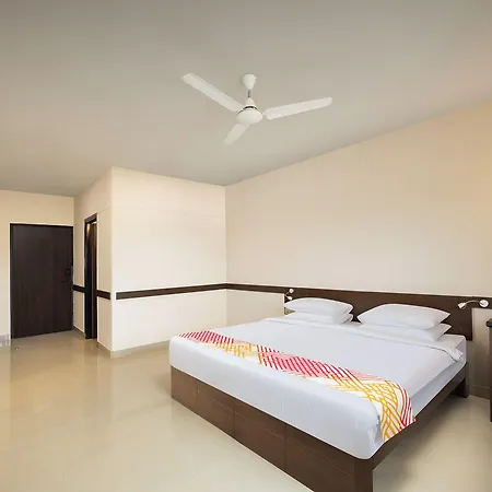 Andheri 3*